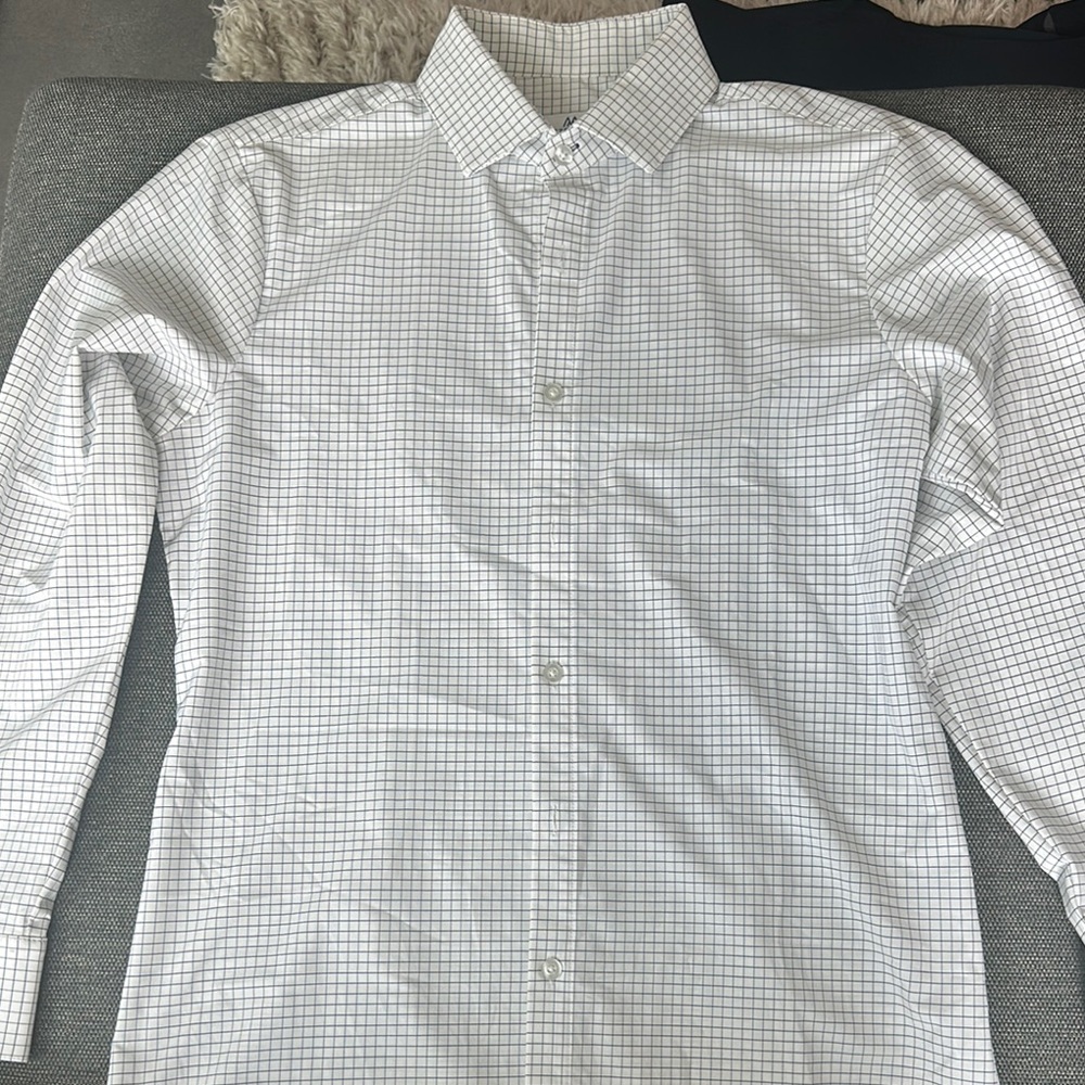 Mizzen + Main Men's White Checkered Shirt